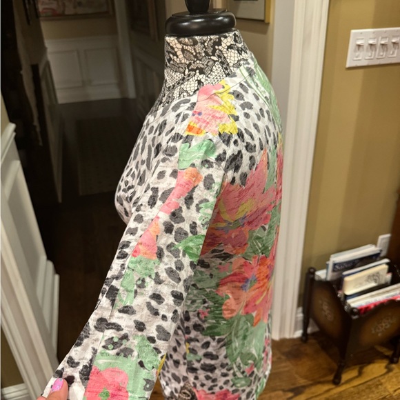 Whimsy Rose Spring Leopard S/S Tee - Picture 4 of 7